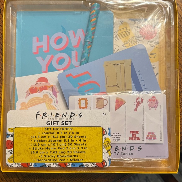 FRIENDS Colorful Stationery Set - Picture 1 of 3